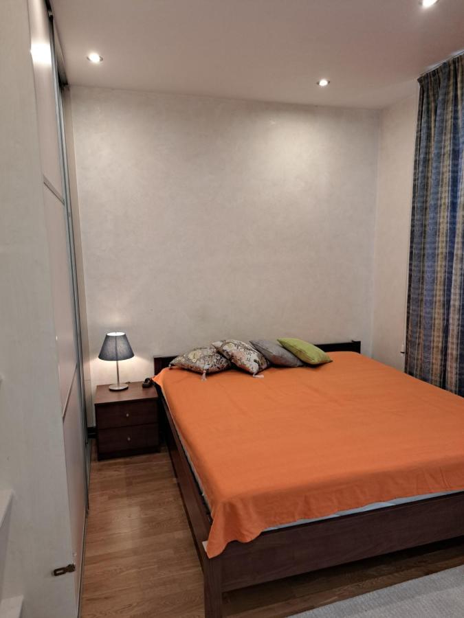 Andy Service Appartments Riga Esterno foto